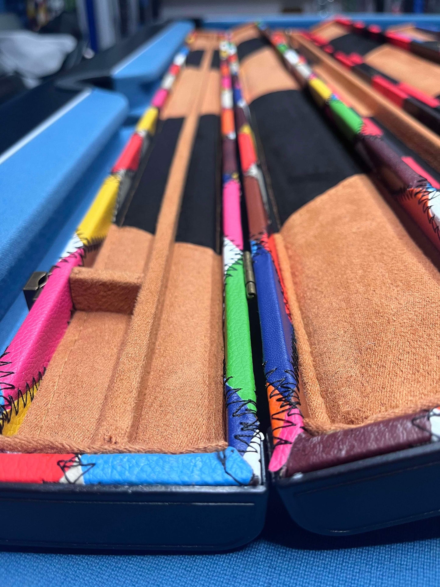 3/4 Harlequin Cue Case