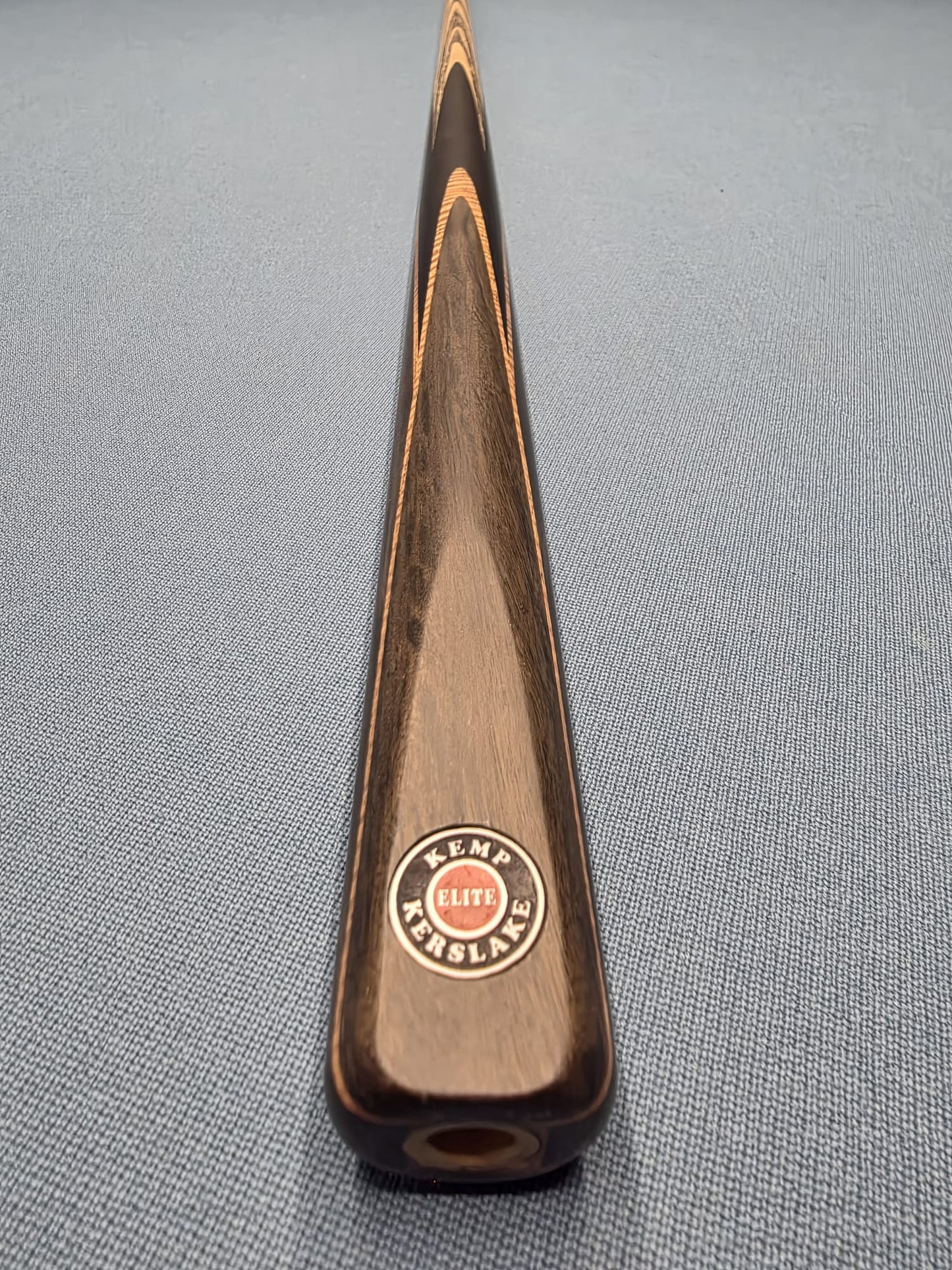 Kemp & Kerslake One Piece Elite Cue 2