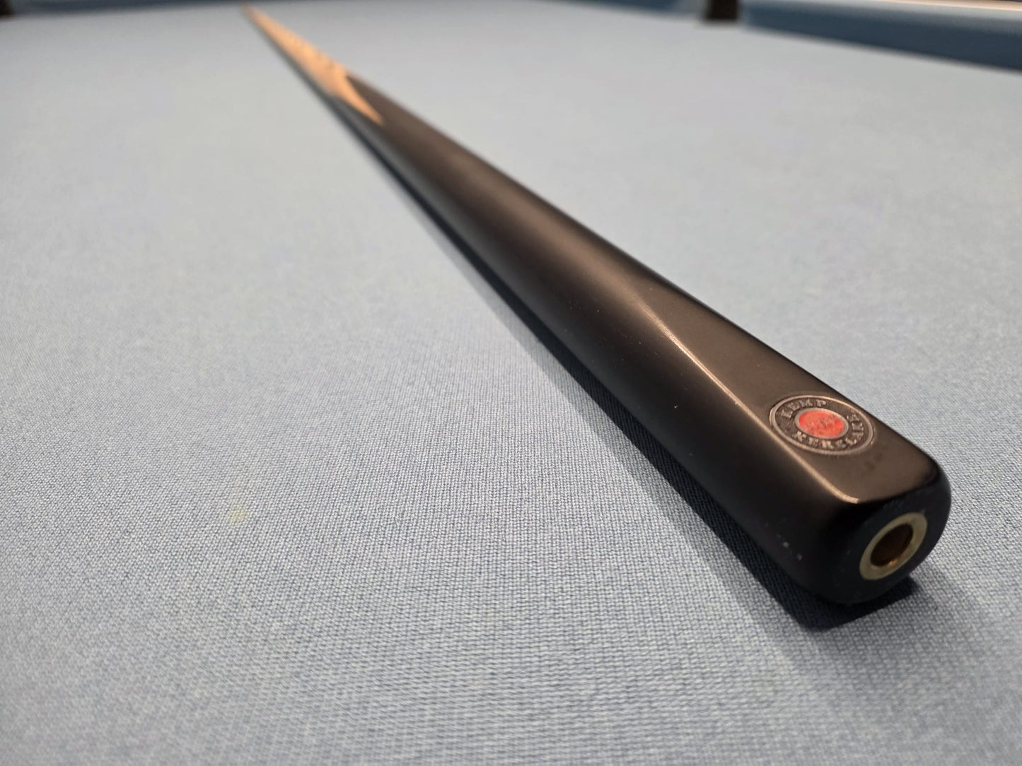 Kemp & Kerslake One Piece Elite Cue 3