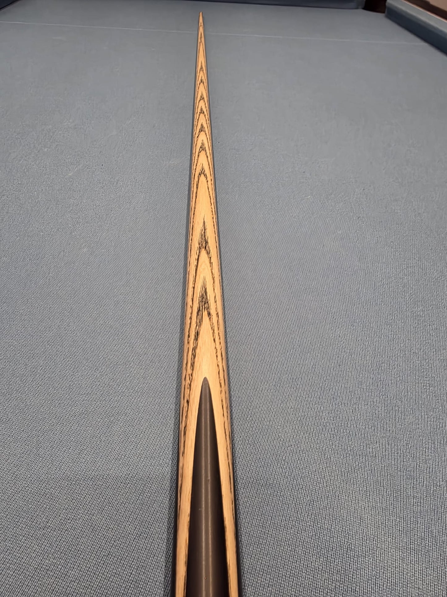 Kemp & Kerslake One Piece Elite Cue 3