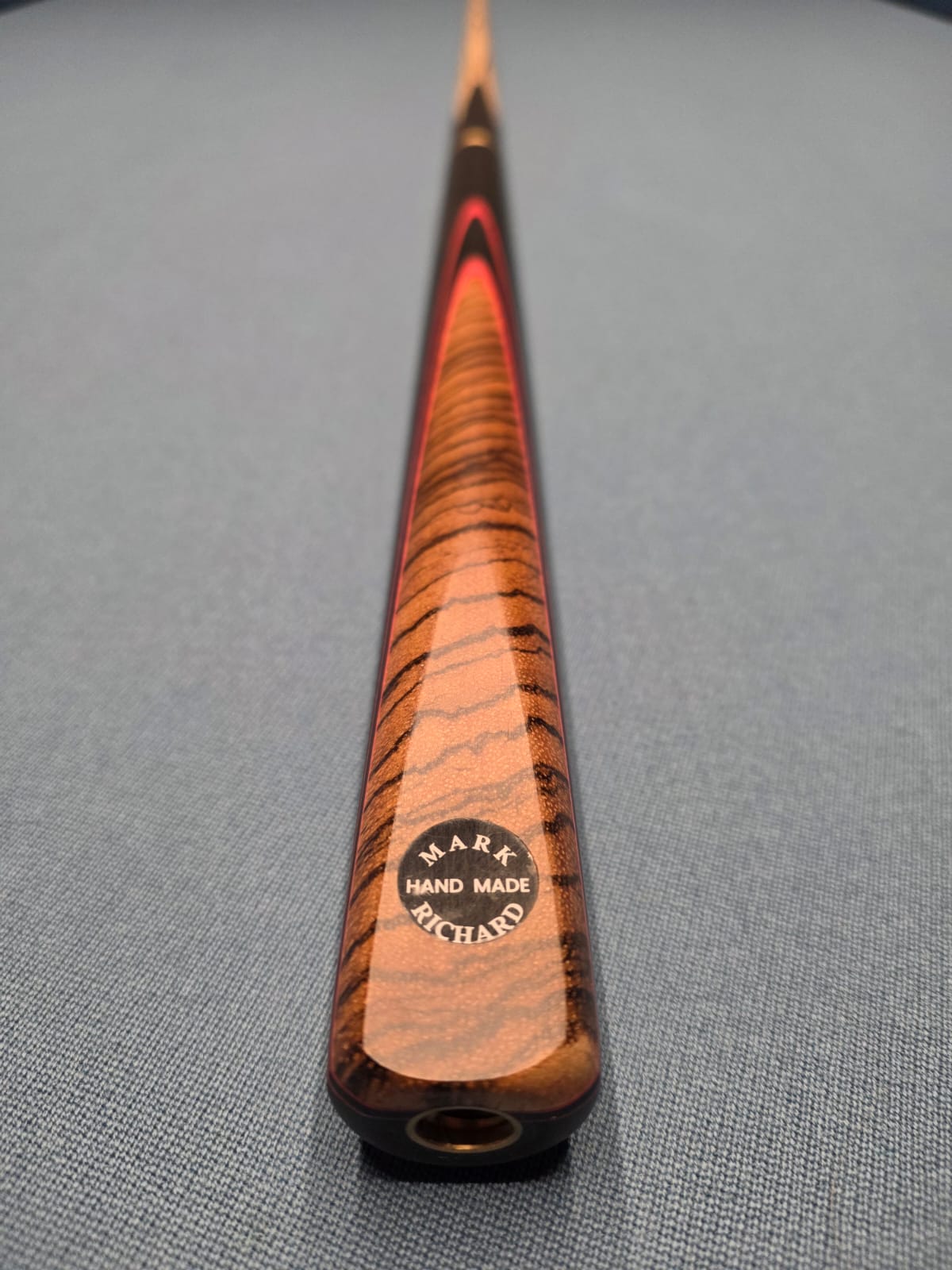 The Raptor - 3/4 Ash Cue